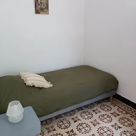 Nyaraló Nid Douillet Dans Un Ecrin De Verdure Toulon
